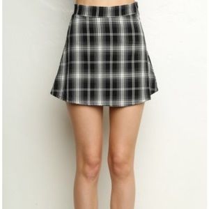 Brandy Melville Emilia Plaid Skirt